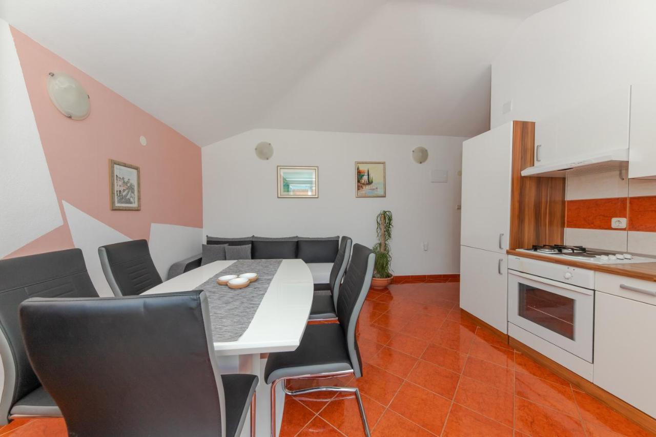 Apartments Danica Trogir Luaran gambar