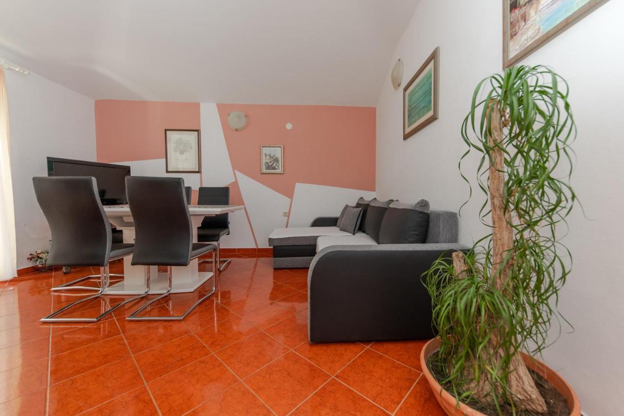 Apartments Danica Trogir Luaran gambar